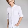 Casual Button-Down Shirts * | And Now This Men'S Long-Sleeve Seersucker Shirt White